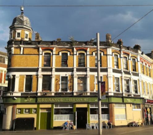 Hostel Ordnance London Exterior foto